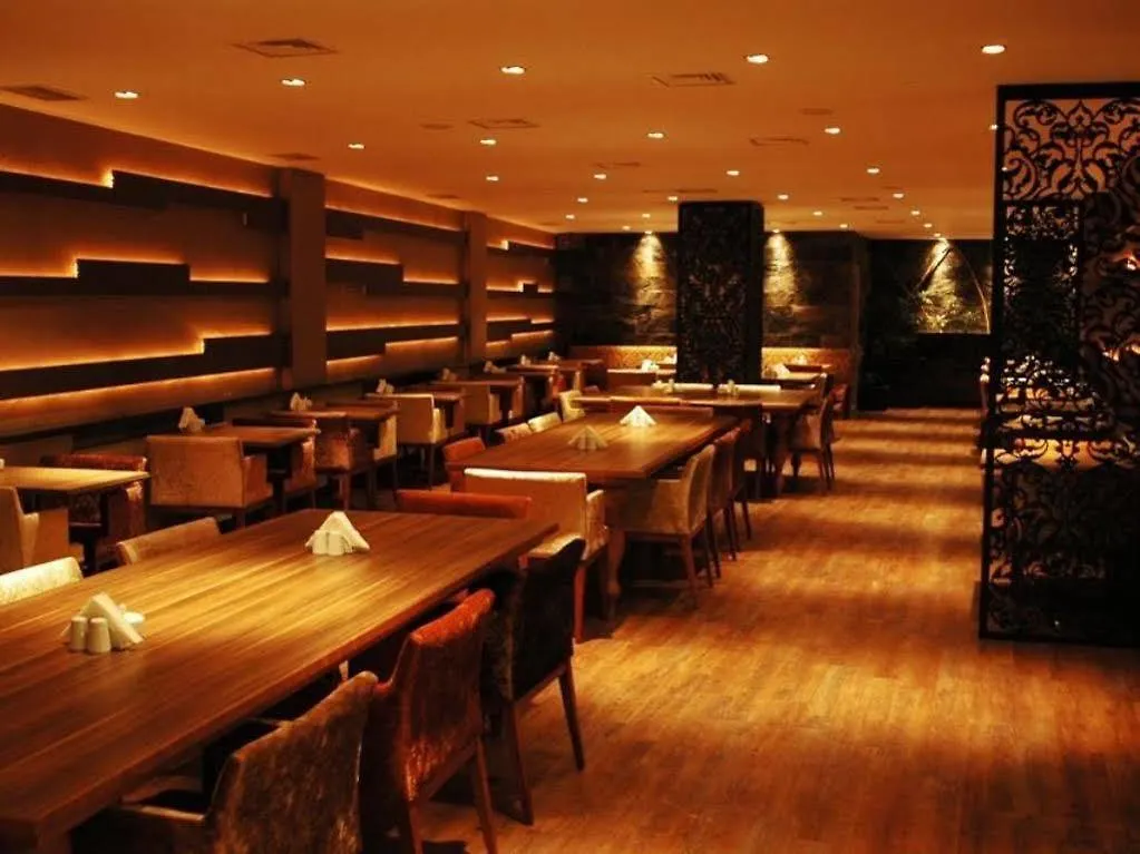 Carlton Hotel Old City Istanbul 4*,