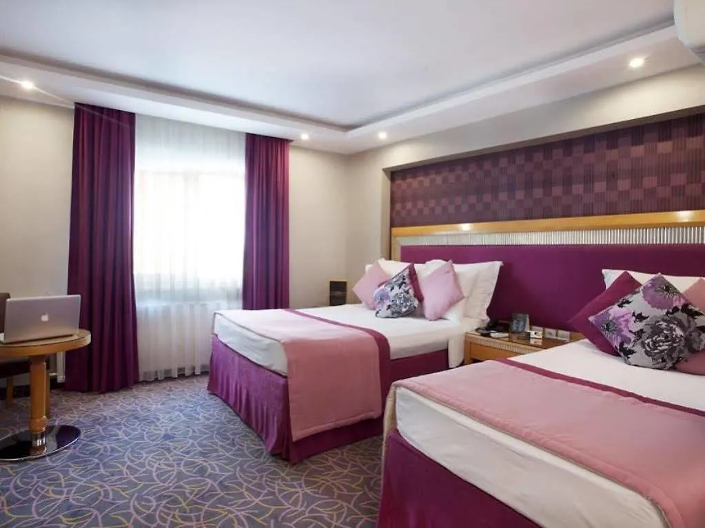Carlton Hotel Old City Istanbul